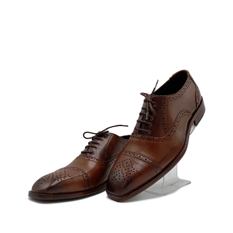 ASOS DESIGN brogue shoes in tan leather with contrast sole | ASOS