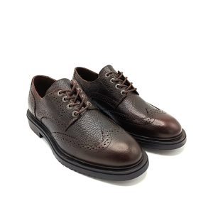 LOW-TOP LEATHER BROGUES